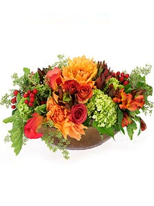 Rogers Gardens: Christmas Floral Arrangement